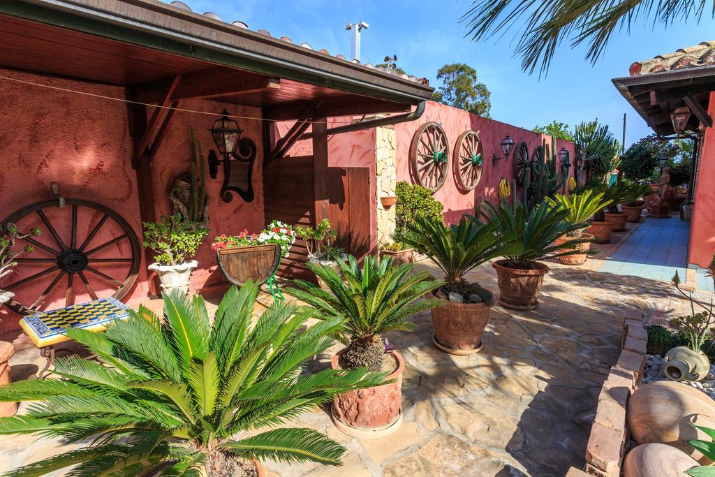 Casa Vacanze Villa Flumini Flumini di Quartu Exterior photo